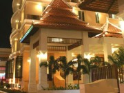 Aiyara Palace Hotel พัทยา นาเกลือ ชลบุรี