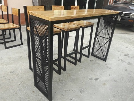 โต๊ะไม้ขาเหล็ก -  ขายโต๊ะไม้ โต๊ะไม้สน โต๊ะไม้จามจุรี เก้าอี้ไม้ เราคือโรงงานผลิตโดยตรงคับ  ราคาถูกสุดๆ                                                                                                                                                                            หนุ่มโต๊ะไม้ 